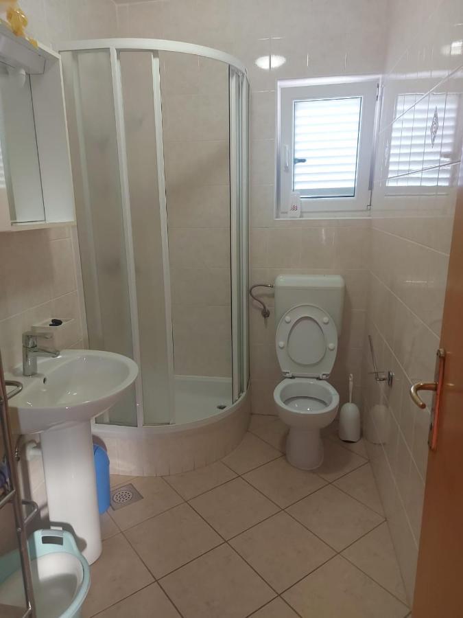 Apartmani Ciklic Dobropoljana Kültér fotó