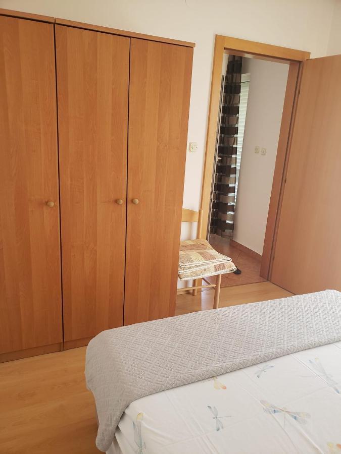 Apartmani Ciklic Dobropoljana Kültér fotó