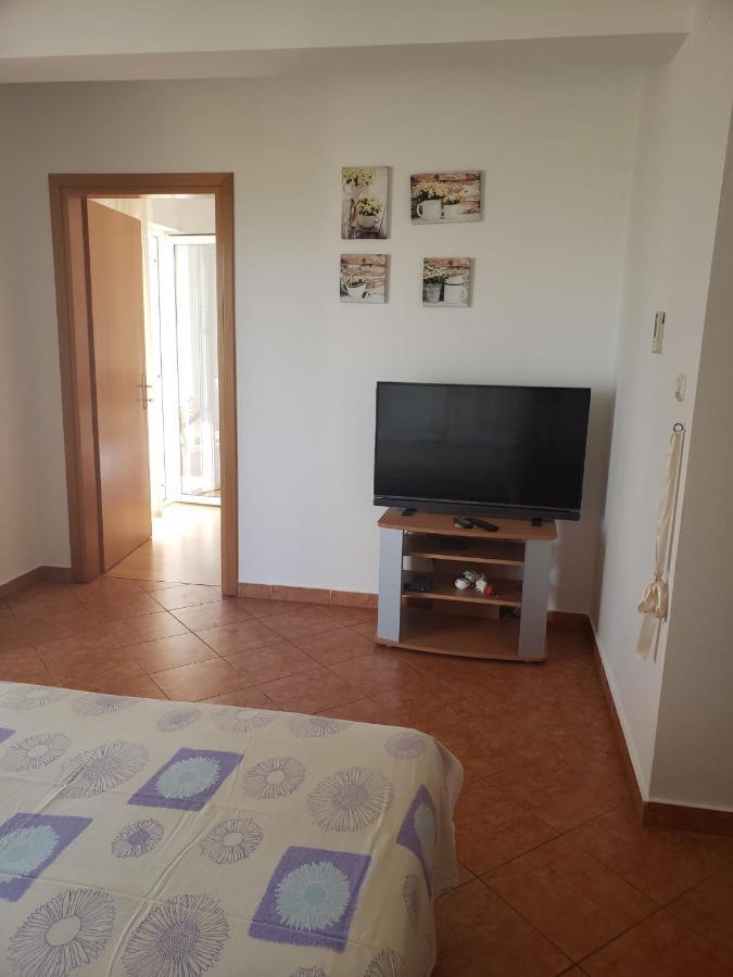 Apartmani Ciklic Dobropoljana Kültér fotó